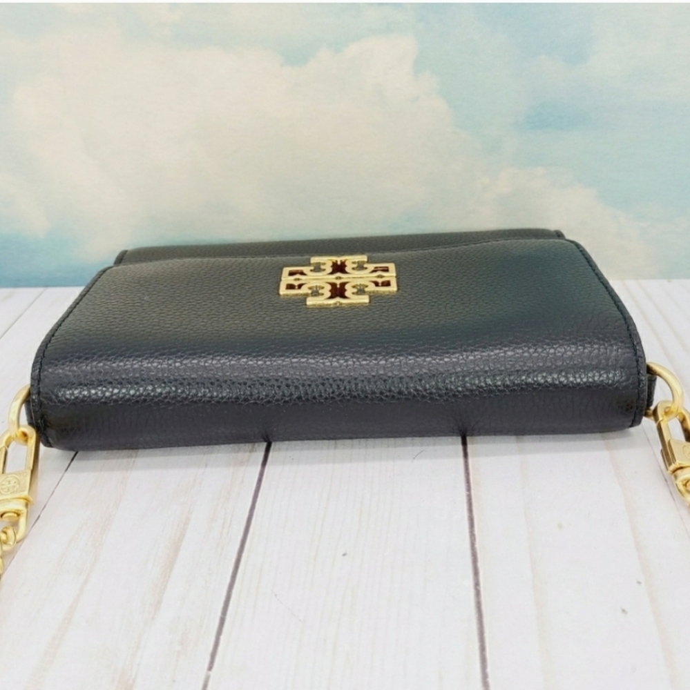 Tory Burch Britten Chain Wallet Crossbody - Picture 3 of 10